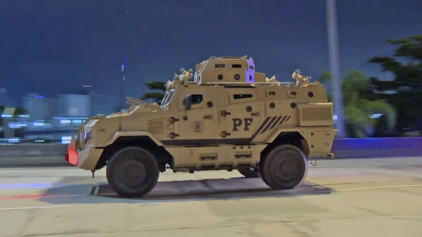 Operação da PF em São Gonçalo mira o Comando Vermelho e gera alerta na BR-101 Operação da PF em São Gonçalo mira o Comando Vermelho e gera alerta na BR-101