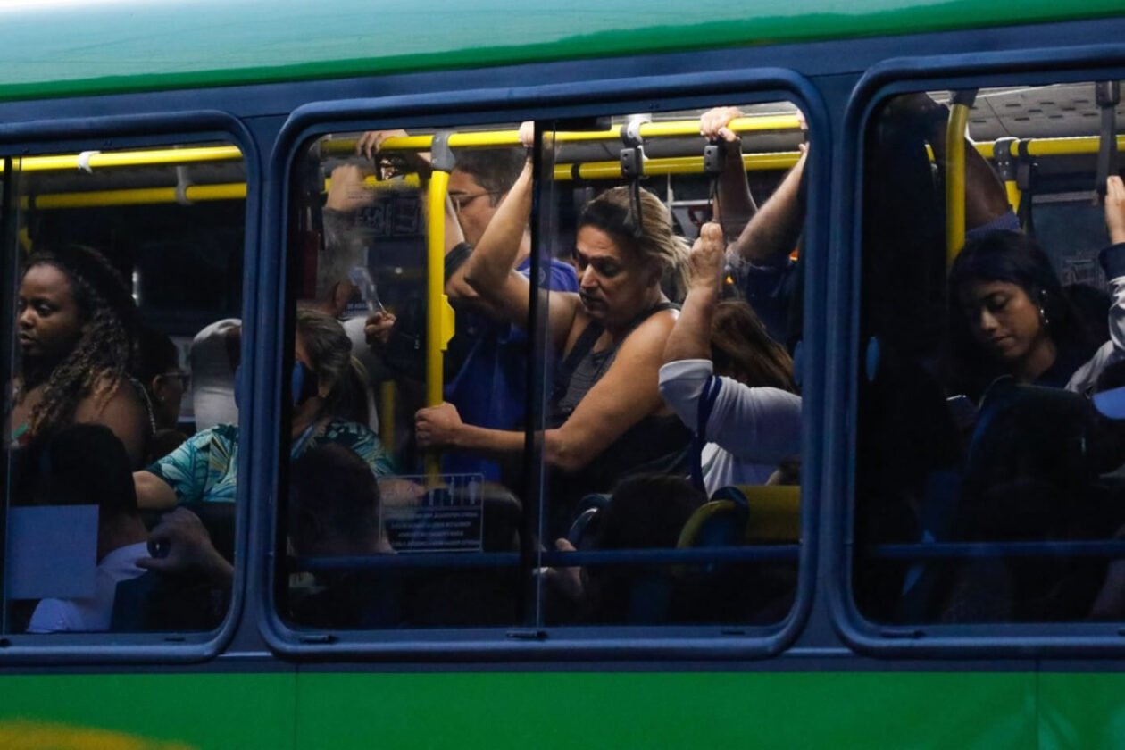 Assédio no transporte público: Rio lança plano de tolerância zero